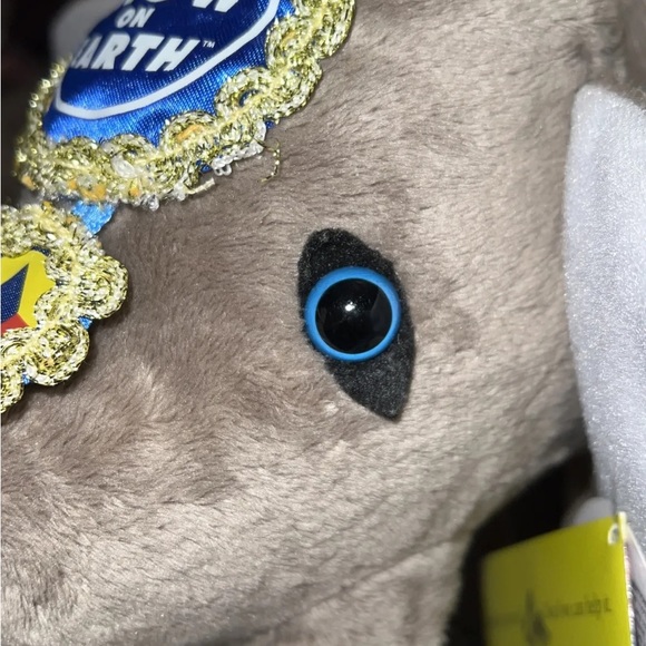 Ringling Bros and Barnum &Bailey 145th Edition Circus Elephant Stuffed Plush new - Picture 2 of 16